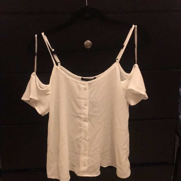 White off the shoulder Top - Picture 3 of 3